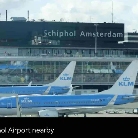 Family House With Garden & Jacuzzi & Sauna Near Amsterdam Vijfhuizen