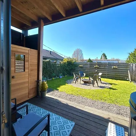 펜션 Cozy Wellness Family House With Private Garden & Jacuzzi & Sauna Between Amsterdam Haarlem And Schiphol Airport