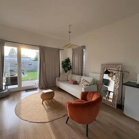 Cozy Wellness Family House With Private Garden & Jacuzzi & Sauna Between Amsterdam Haarlem And Schiphol Airport Casa de Férias