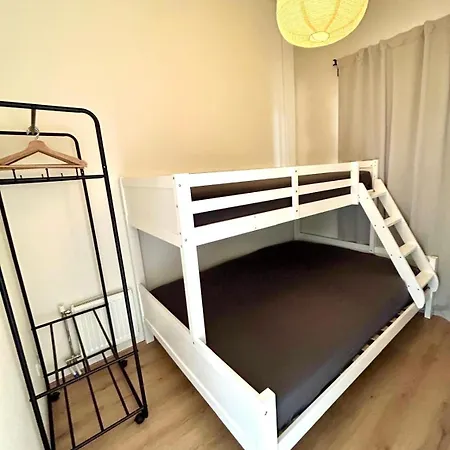 Cozy Wellness Family House With Private Garden & Jacuzzi & Sauna Between Amsterdam Haarlem And Schiphol Airport Vijfhuizen