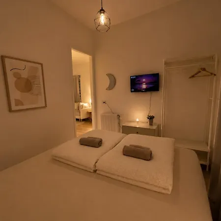 Cozy Wellness Family House With Private Garden & Jacuzzi & Sauna Between Amsterdam Haarlem And Schiphol Airport * Vijfhuizen
