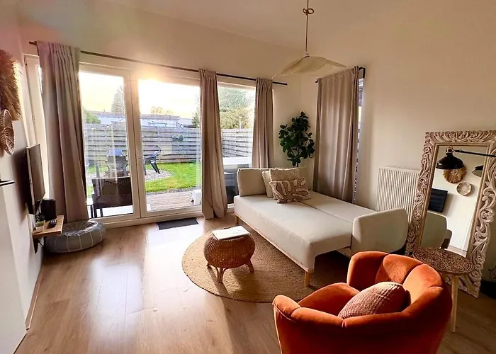 Vakantiehuis Family House With Garden&jacuzzi&sauna Near Amsterdam Vijfhuizen