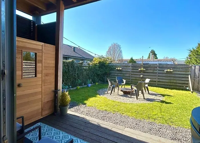 Vakantiehuis Family House With Garden&jacuzzi&sauna Near Amsterdam