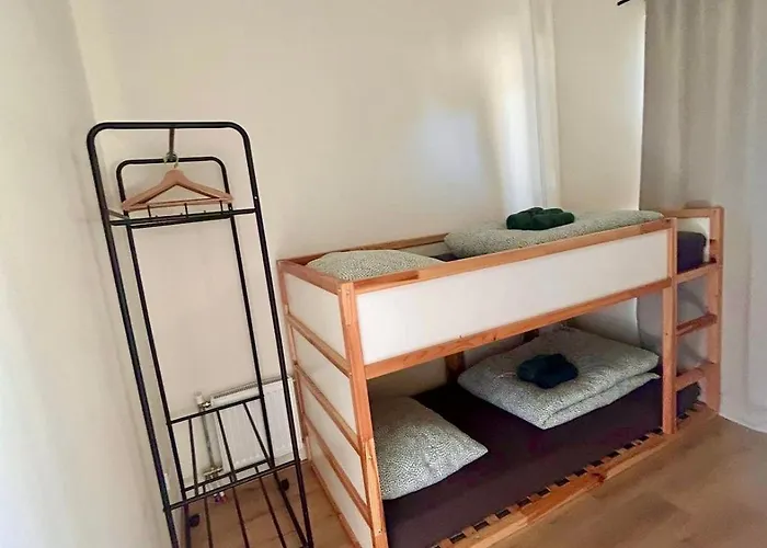 Family House With Garden&jacuzzi&sauna Near Amsterdam *