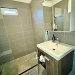 Family House With Garden & Jacuzzi & Sauna Near Amsterdam Vijfhuizen