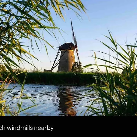 Casa de Férias Family House With Garden & Jacuzzi & Sauna Near Amsterdam