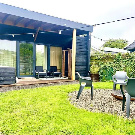 Family House With Garden & Jacuzzi & Sauna Near Amsterdam Сasa de vacaciones