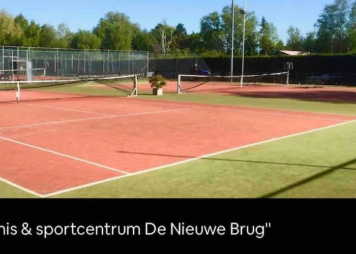 Family House With Garden & Jacuzzi & Sauna Near Amsterdam *